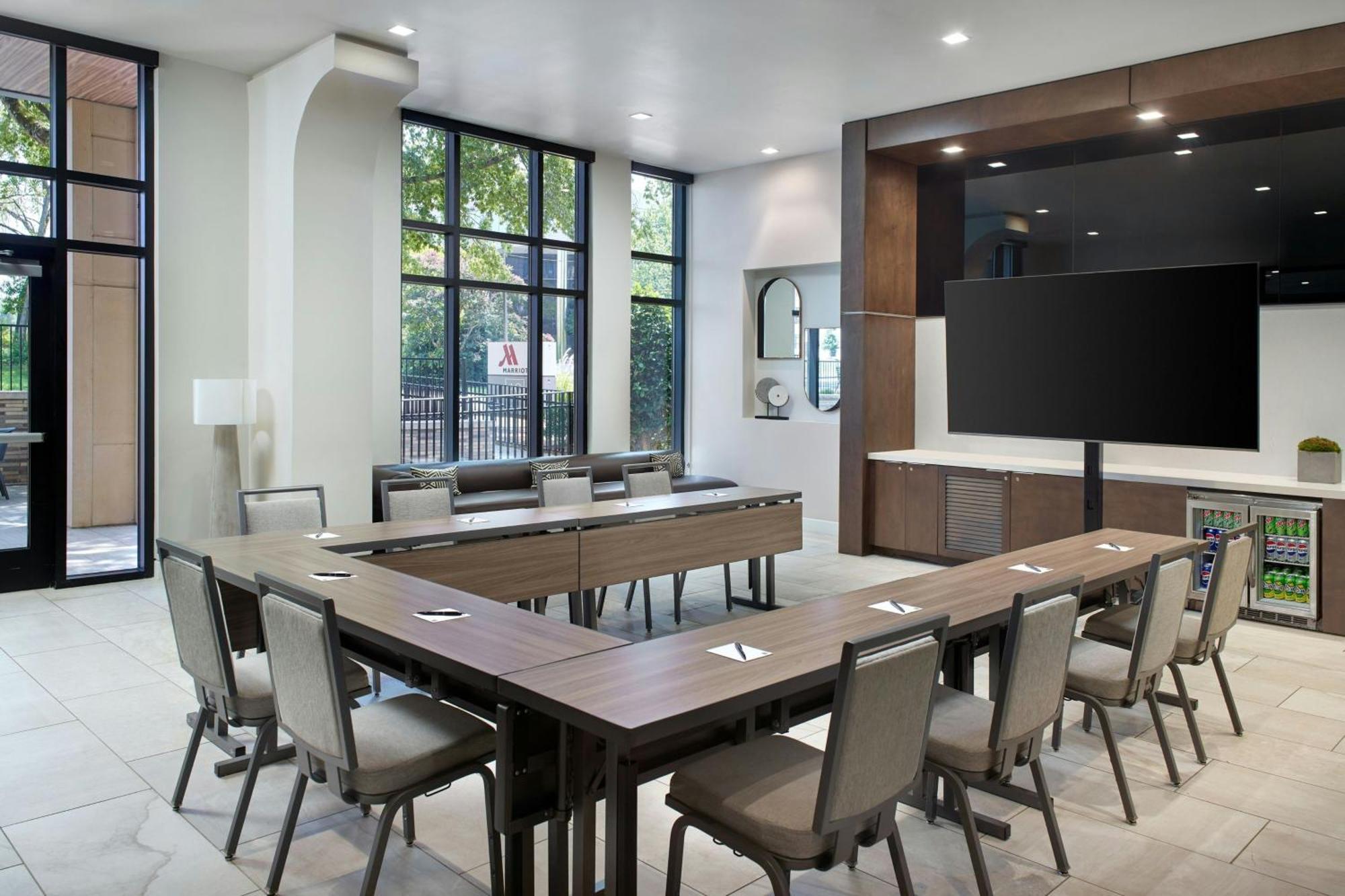 Ac By Marriott Southpark 4*